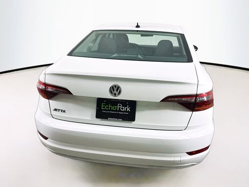 Used 2019 Volkswagen Jetta S image 7