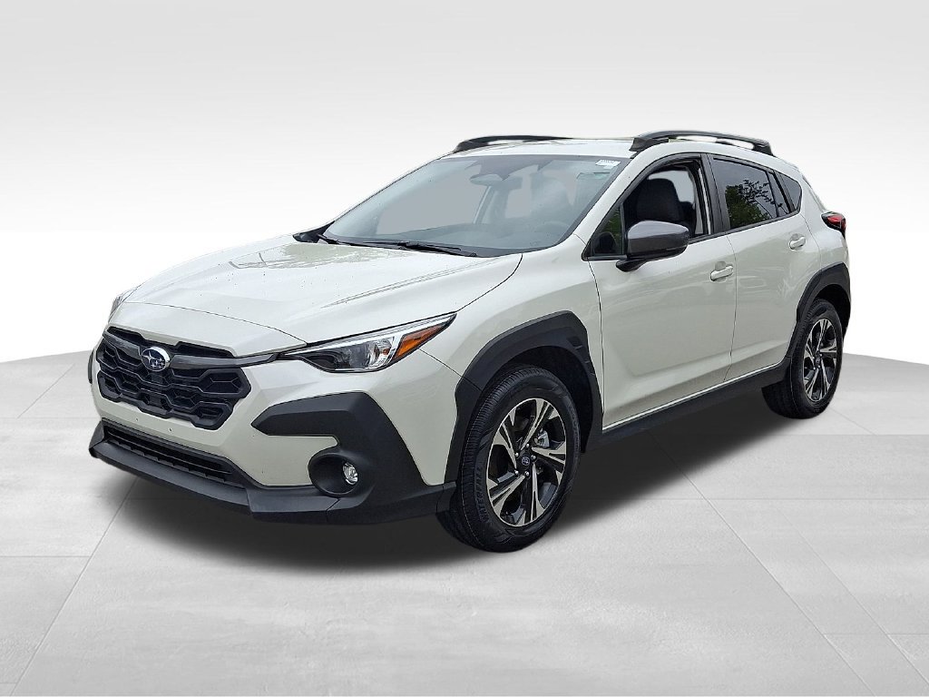 Used 2024 Subaru Crosstrek 2.0i Premium AWD/4WD image 3