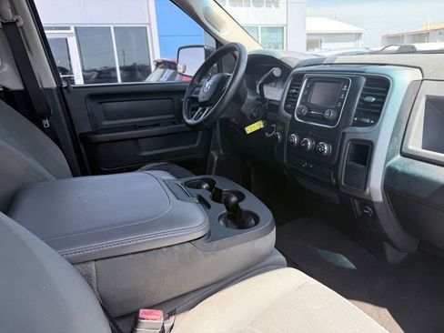 Used 2015 RAM 1500 Express AWD/4WD image 11