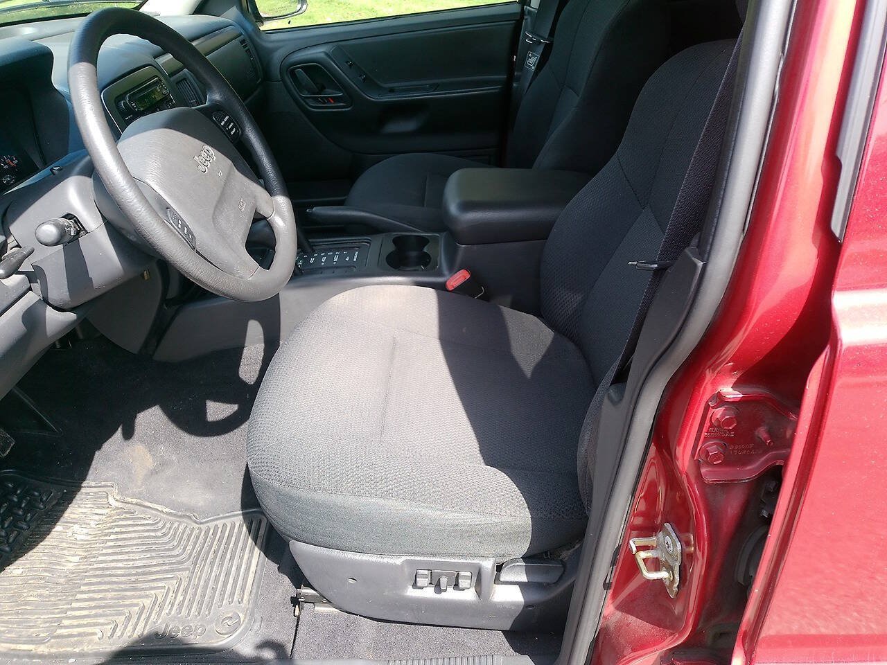 Used 2002 Jeep Grand Cherokee Laredo AWD/4WD image 24