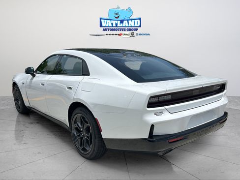 New 2026 Dodge Charger R/T AWD/4WD image 3