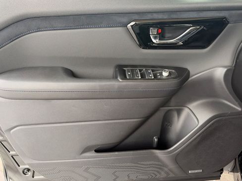 New 2026 Subaru Forester Limited AWD/4WD image 12