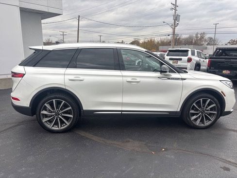 Used 2020 Lincoln Corsair Reserve w/ Equipment Group 201A image 9