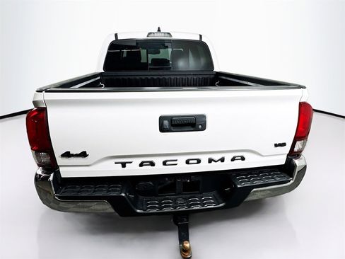 Used 2021 Toyota Tacoma SR5 image 6