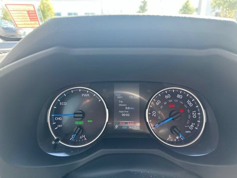 Used 2021 Toyota RAV4 XLE Premium AWD/4WD image 13