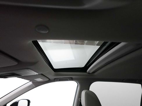 Certified 2025 Honda CR-V EX image 23