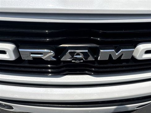 Used 2021 RAM 1500 Laramie AWD/4WD image 31