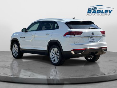 Certified 2023 Volkswagen Atlas Cross Sport SE AWD/4WD image 4