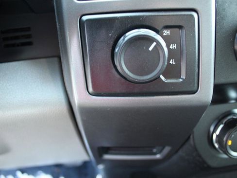 Used 2019 Ford F150 XLT w/ Equipment Group 302A Luxury image 28