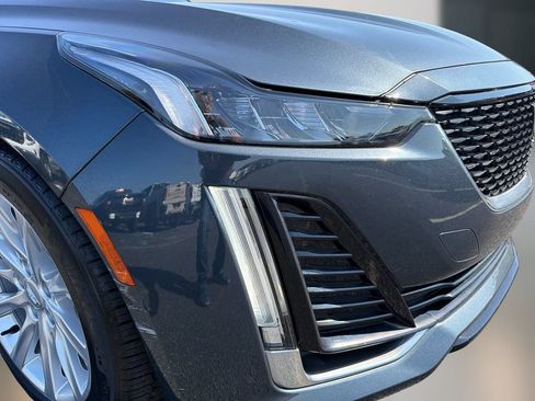 Used 2020 Cadillac CT5 Luxury w/ Sun And Sound Package RWD image 11