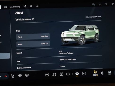 Used 2023 Rivian R1S Adventure AWD/4WD image 87