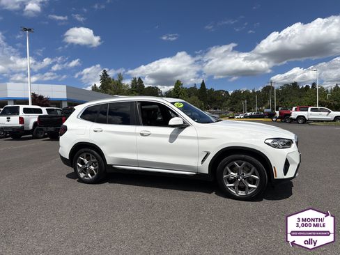 Used 2022 BMW X3 xDrive30i AWD/4WD image 6