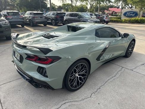 Used 2024 Chevrolet Corvette Stingray Preferred Conv w/ Z51 Performance Package RWD image 12