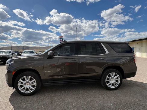 Used 2021 Chevrolet Tahoe High Country AWD/4WD image 9