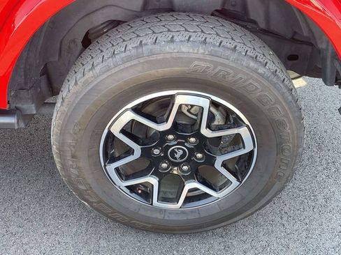 Certified 2023 Ford Bronco Outer Banks AWD/4WD image 9