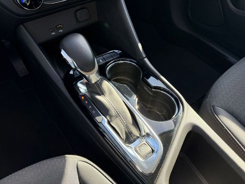 Used 2025 Buick Encore GX Preferred image 41