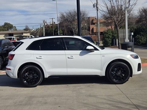 Certified 2024 Audi Q5 2.0T Premium w/ Summer of Audi Package image 5