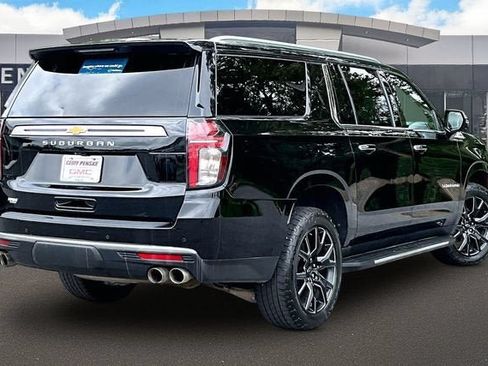 Certified 2023 Chevrolet Suburban High Country w/ Max Trailering Package AWD/4WD image 2