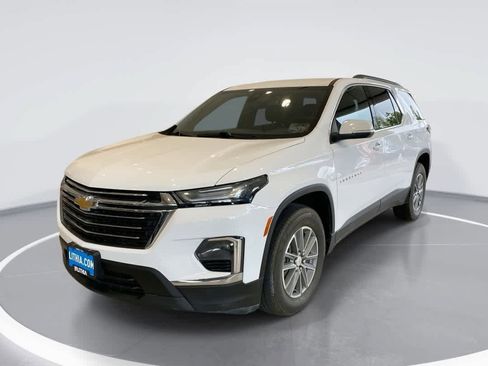 Used 2022 Chevrolet Traverse LT AWD/4WD image 1