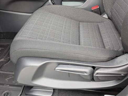 New 2026 Honda HR-V LX image 4