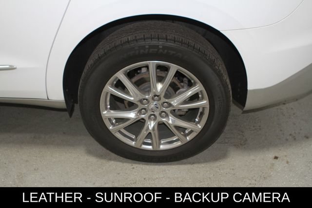 Used 2023 Buick Enclave Essence w/ Experience Buick Package FWD image 11