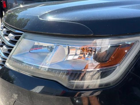 Used 2016 Ford Explorer Limited w/ Equipment Group 301A AWD/4WD image 8
