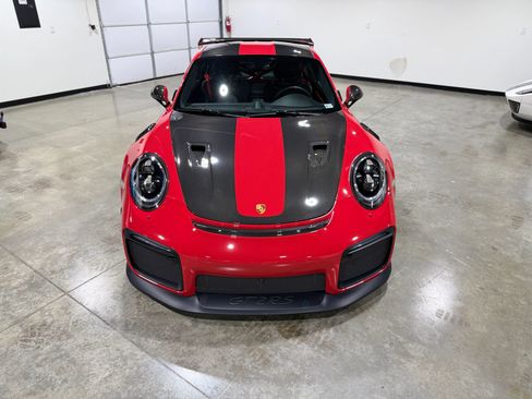Used 2018 Porsche 911 GT2 RS RWD image 5