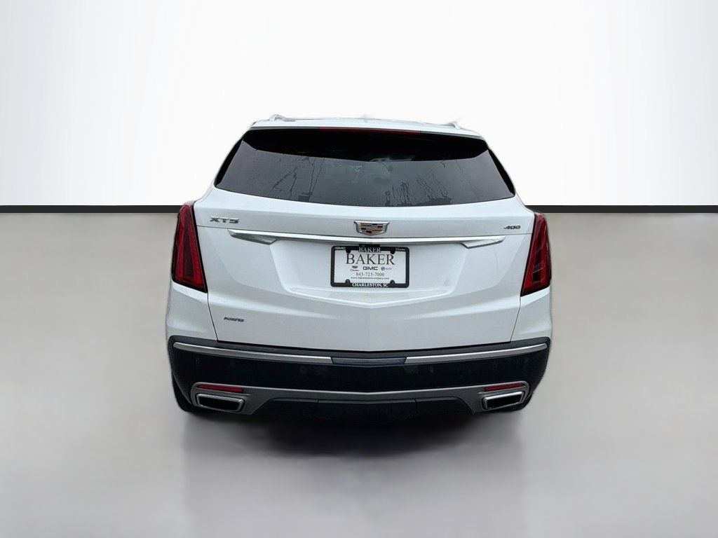 Used 2025 Cadillac XT5 Premium Luxury w/ Technology Package AWD/4WD image 6