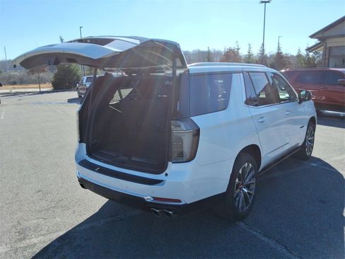 Certified 2025 Chevrolet Tahoe High Country image 17