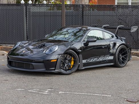 Used 2025 Porsche 911 GT3 RS image 11