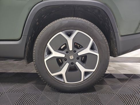 Used 2024 Rivian R1T Adventure AWD/4WD image 10