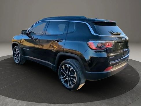 Used 2022 Jeep Compass Limited AWD/4WD image 3