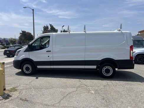 Used 2023 Ford Transit 250 Low Roof RWD image 4