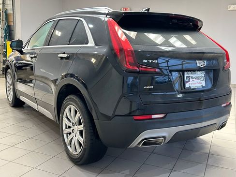 Used 2022 Cadillac XT4 Premium Luxury w/ Enhanced Visibility Package image 5