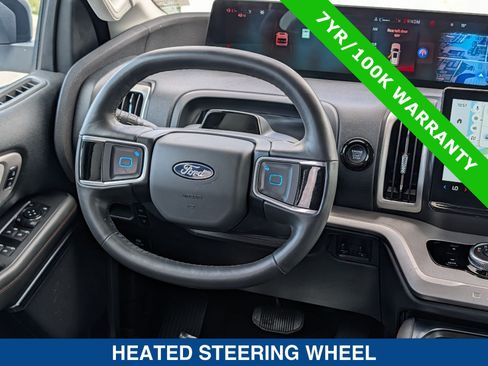 Certified 2025 Ford Expedition Active RWD image 21