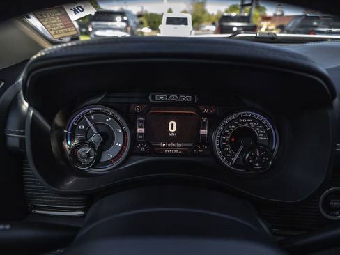 Used 2022 RAM 3500 Limited AWD/4WD image 15