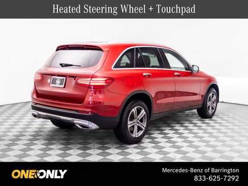 Used 2017 Mercedes-Benz GLC 300 4MATIC image 5