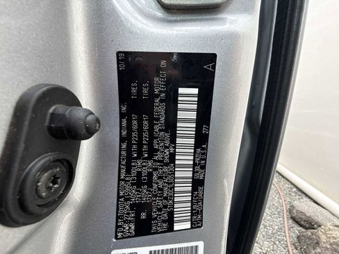Used 2020 Toyota Sienna LE FWD image 26