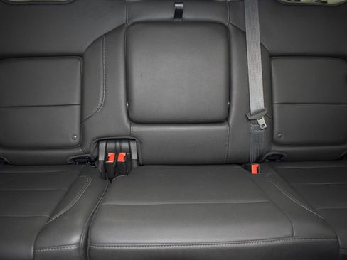 Used 2022 Chevrolet Silverado 1500 LTZ w/ LTZ Premium Package image 31