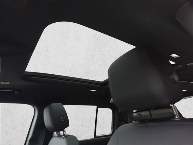 New 2026 Land Rover Defender 110 S AWD/4WD image 28
