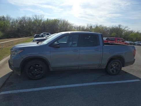 Used 2022 Honda Ridgeline Black Edition image 2