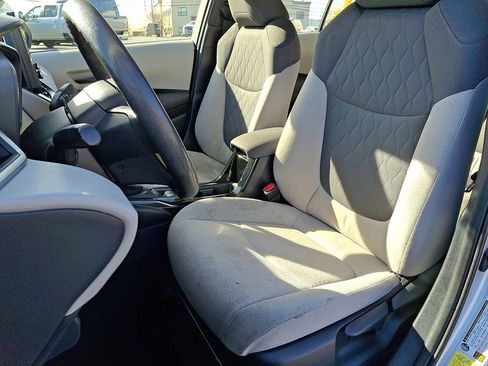 Used 2022 Toyota Corolla LE image 14