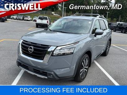 Used 2022 Nissan Pathfinder Platinum w/ Cargo Package