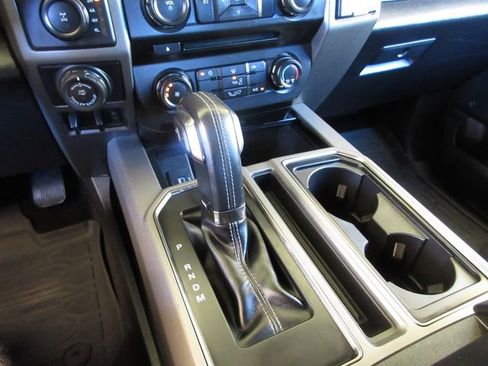 Used 2018 Ford F150 Raptor image 21