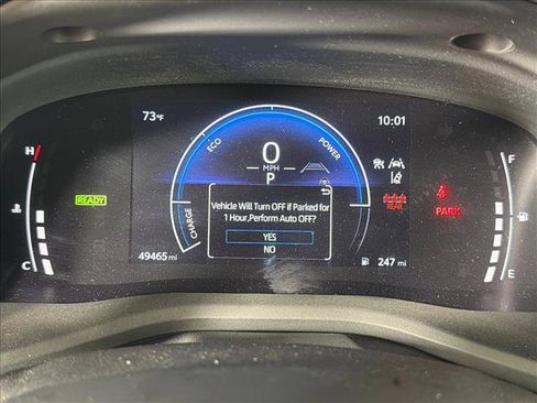 Used 2025 Toyota Camry SE FWD image 26