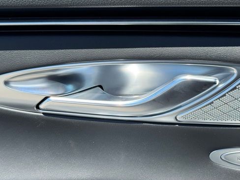 Used 2025 Genesis GV70 3.5T Sport AWD/4WD image 20