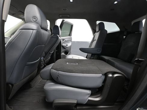 Used 2021 Buick Enclave Premium w/ Surround and Sites Package image 43