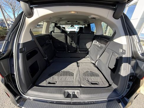 New 2026 Honda Odyssey Touring image 36