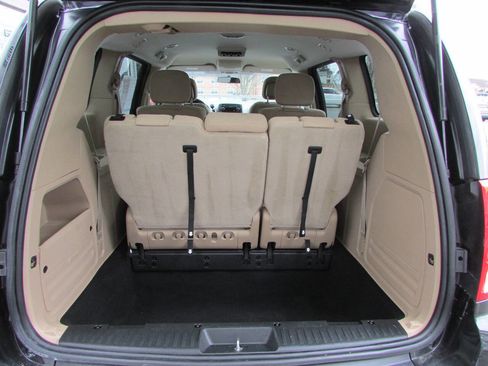 Used 2014 Dodge Grand Caravan SE w/ Quick Order Package 29E SE image 4