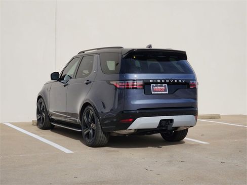 New 2026 Land Rover Discovery Limited Edition image 3